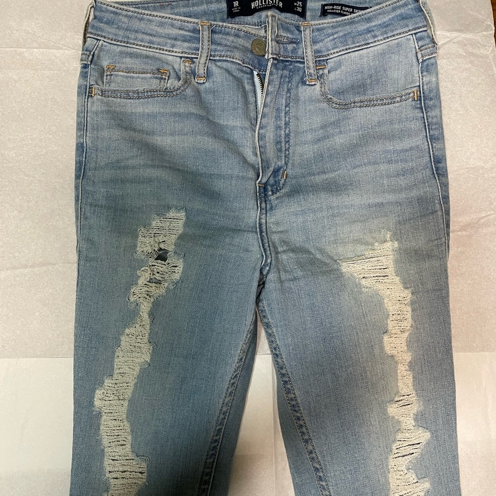 High-Rise Super Skinny Hollister Classic Stretch